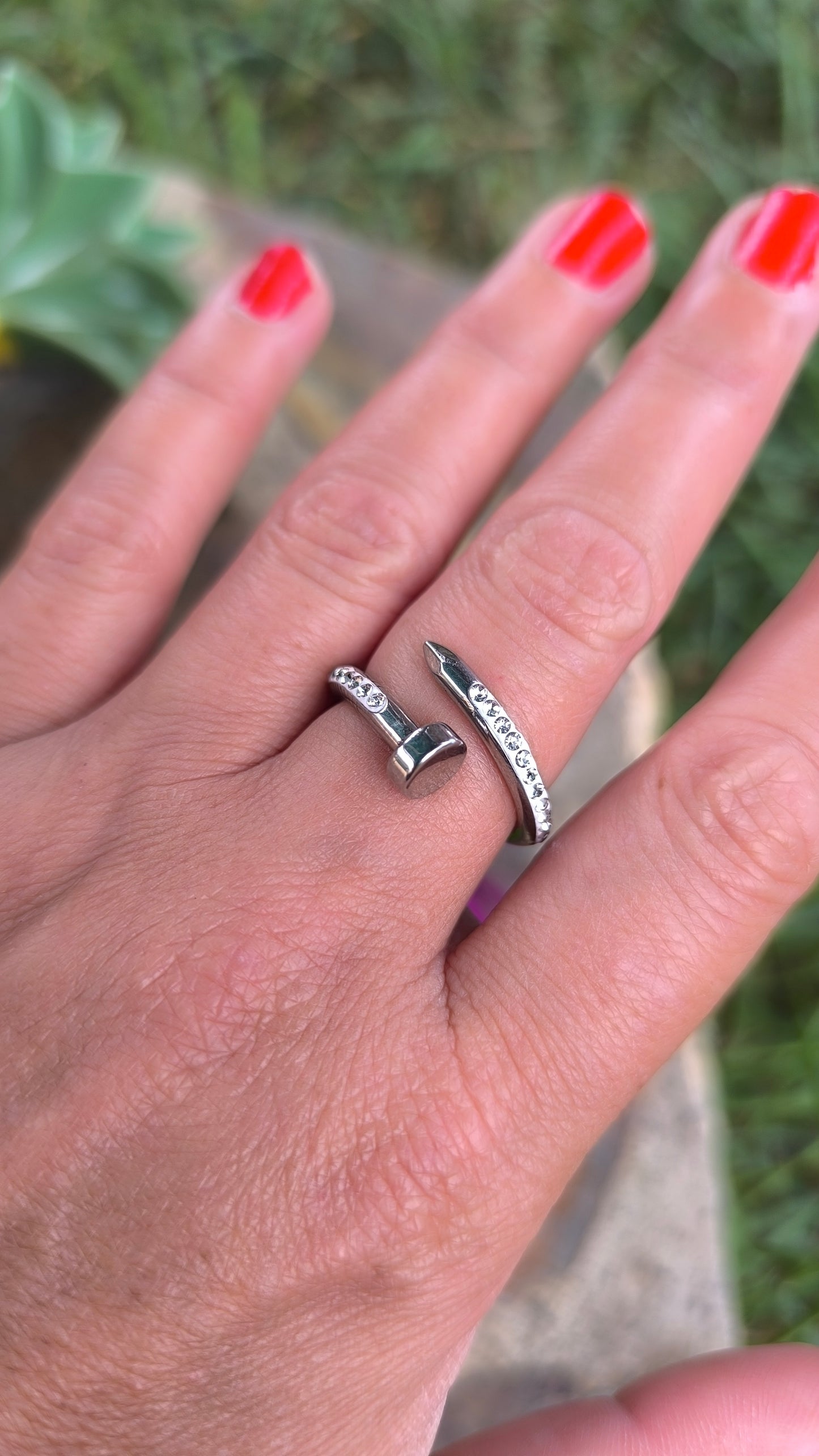 Anillo Clavo