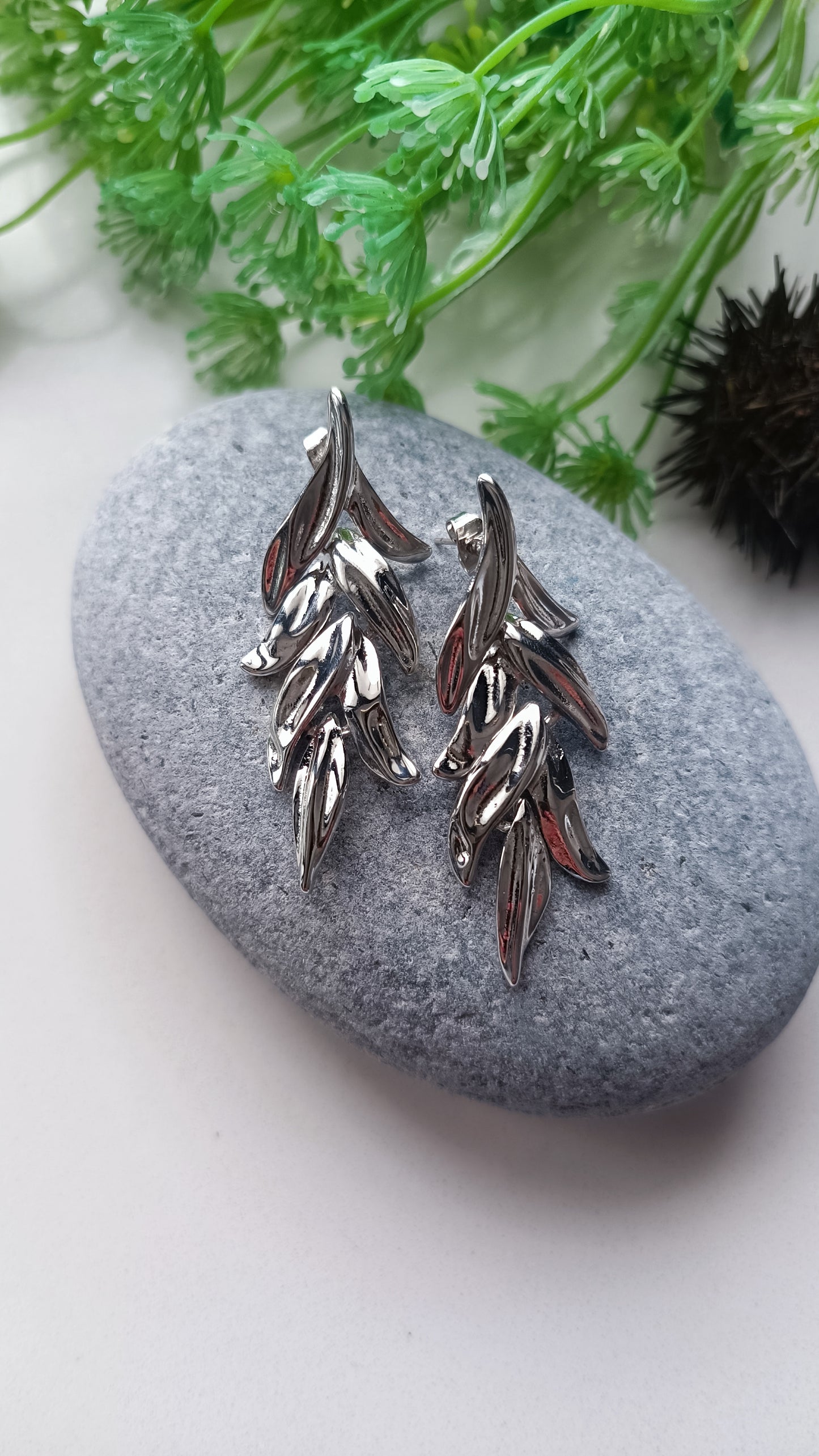 Pendientes Hoja de Acero