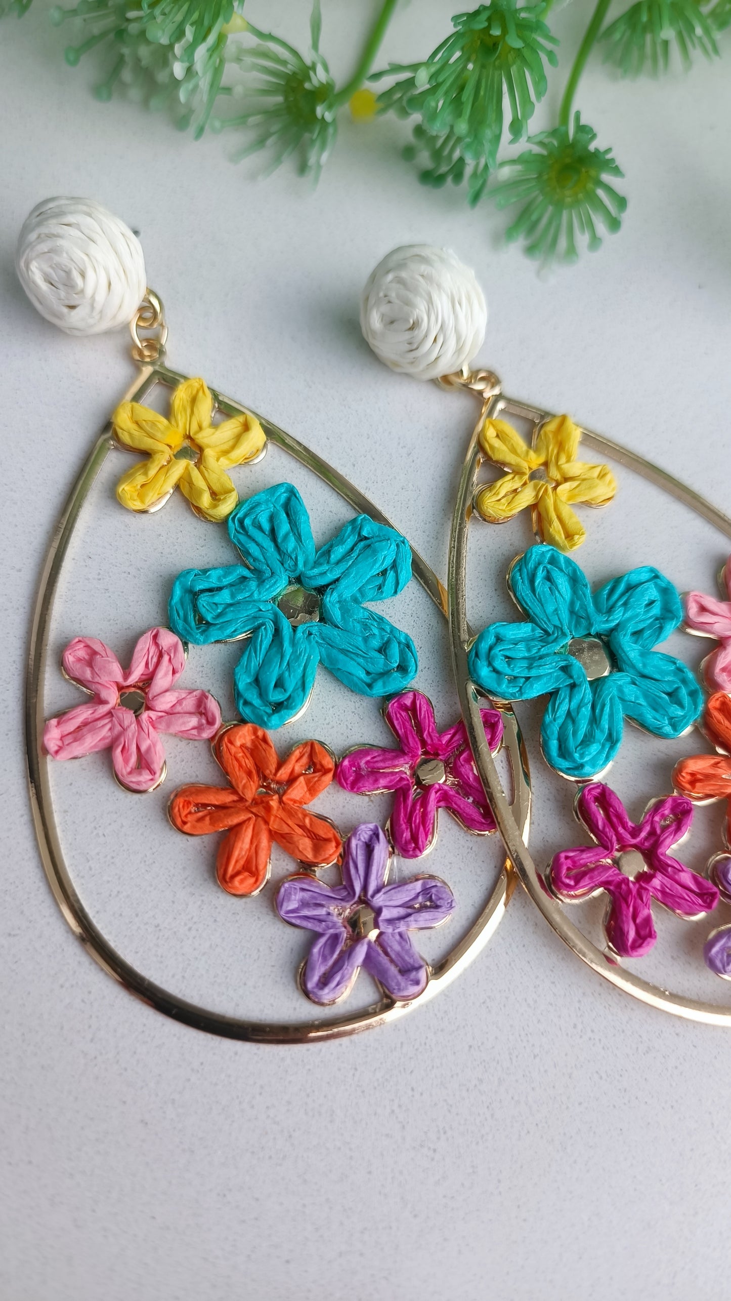 Pendientes Rafia